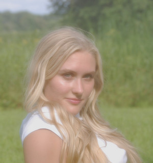 Claire Isakson